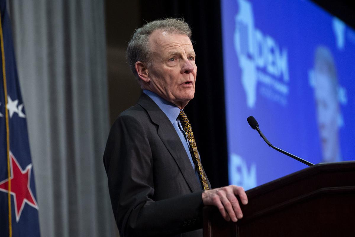 Illinois lawmaker charged with bribery resigns | Govt-and ...