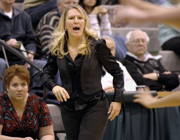 Team Great Medicine For Iwu Women S Basketball Coach In Cancer