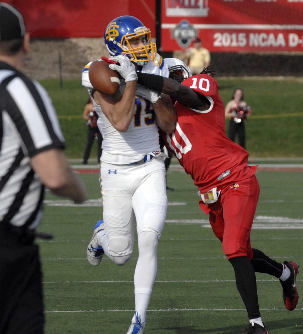 Former Illinois State player Davontae Harris finds home