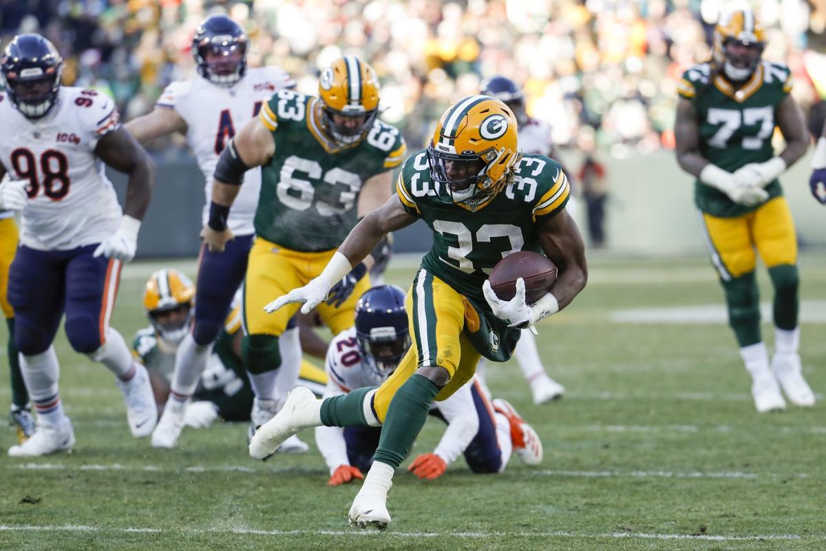 Jones scores twice, Packers complete season sweep of Bears | Pro Football | pantagraph.com