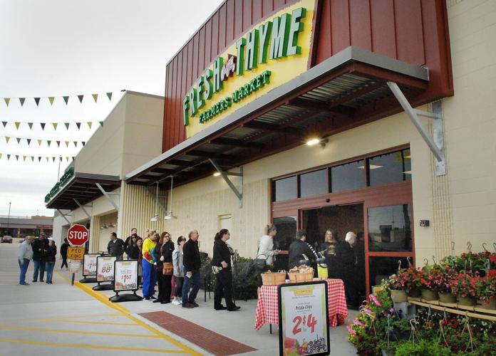 Thyme to shop: Fresh Thyme Market opens doors