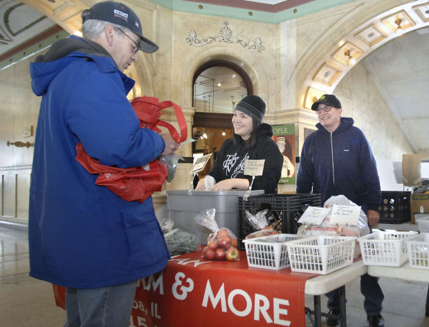 Homemade Goods Lure Hundreds To Winter Market Local News