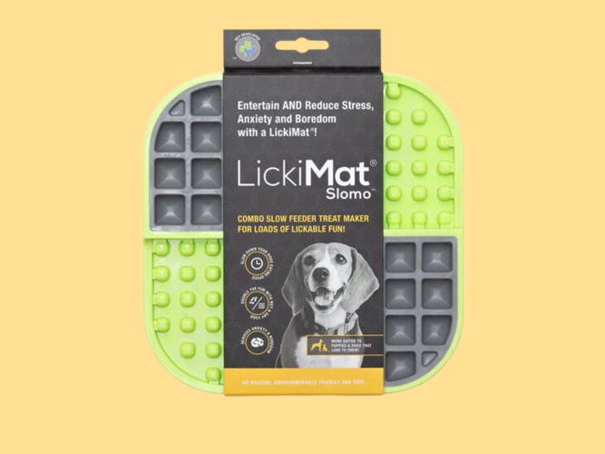 2 Slow Feed Lick Mats for Dogs and Cats to Reduce Stress, Anxiety, &  Health- NEW