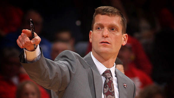 Luke Yaklich returning to Missouri Valley Conference next season