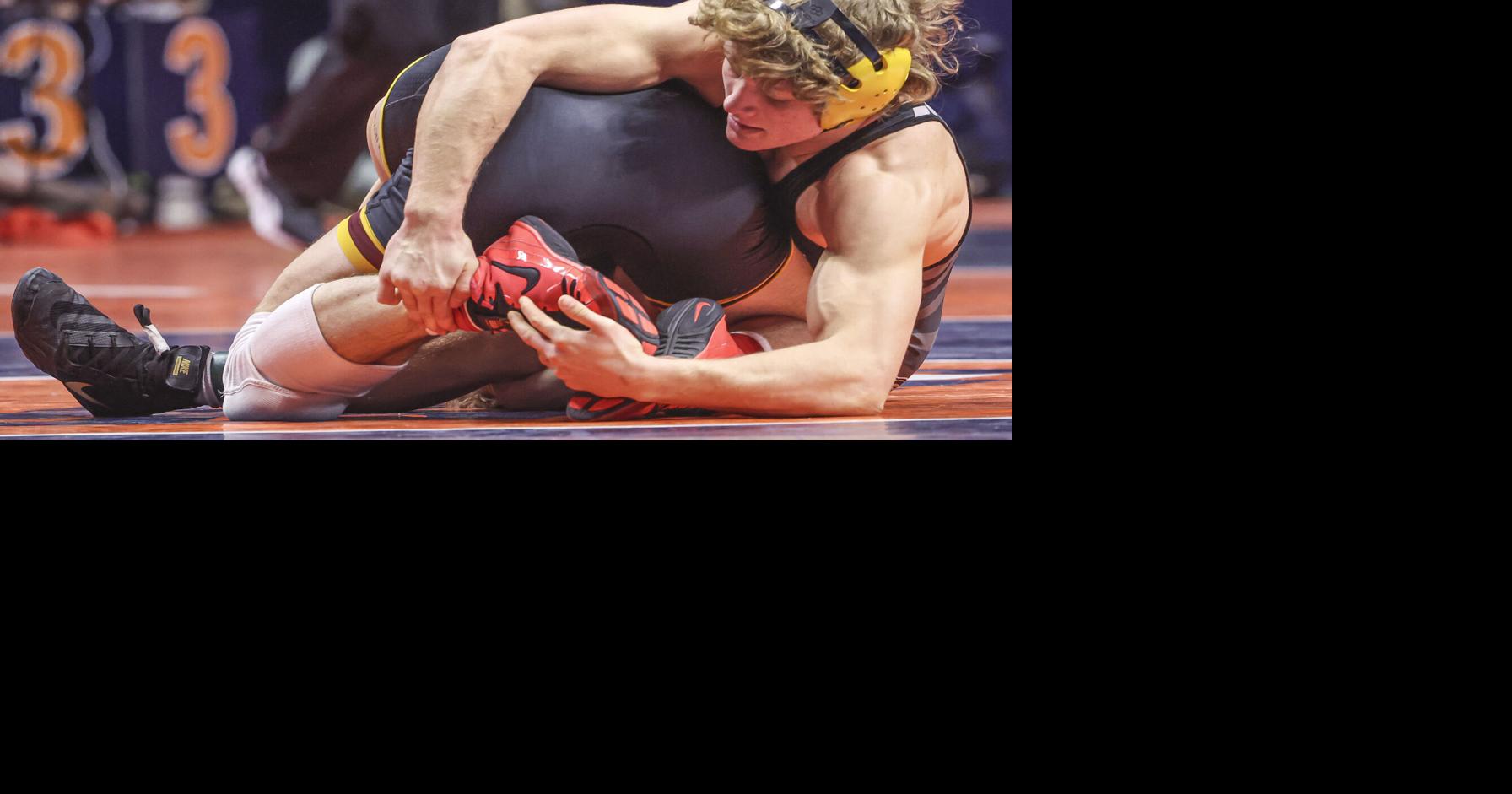 Photos IHSA Wrestling State Finals