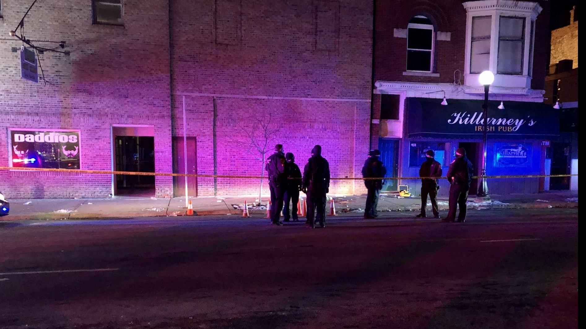 Suspect In Custody After Bloomington Shooting Left 1 Woman Dead 1 Injured Local Crime Courts Pantagraph Com