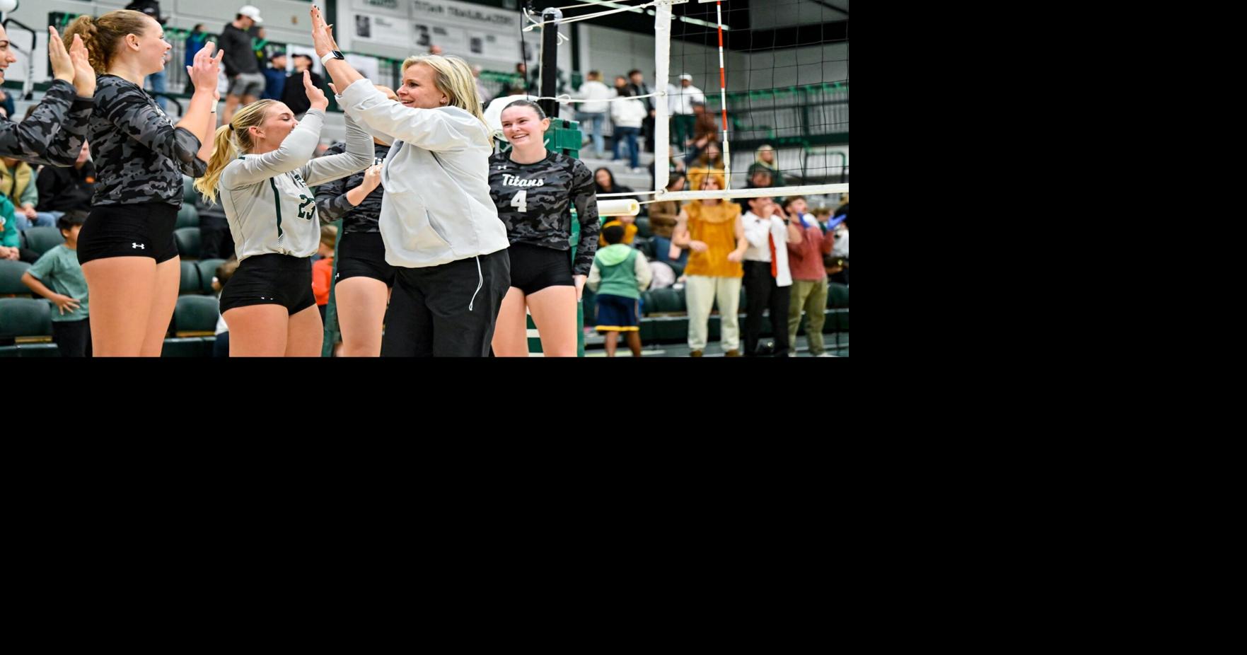 Illinois Wesleyan volleyball scores two ranked victories