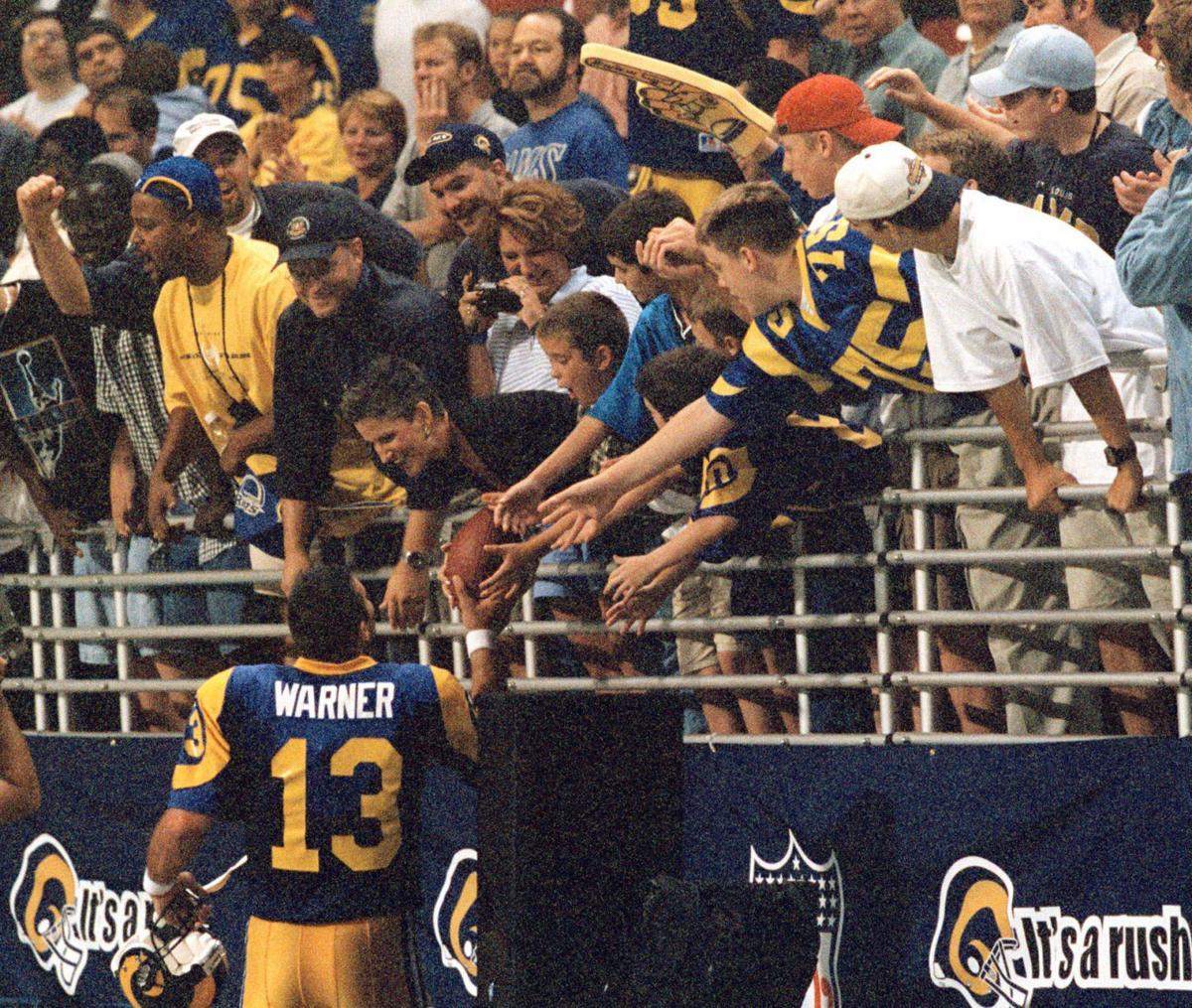 Remember When: Kurt Warner led Rams to title after Trent Green injury 