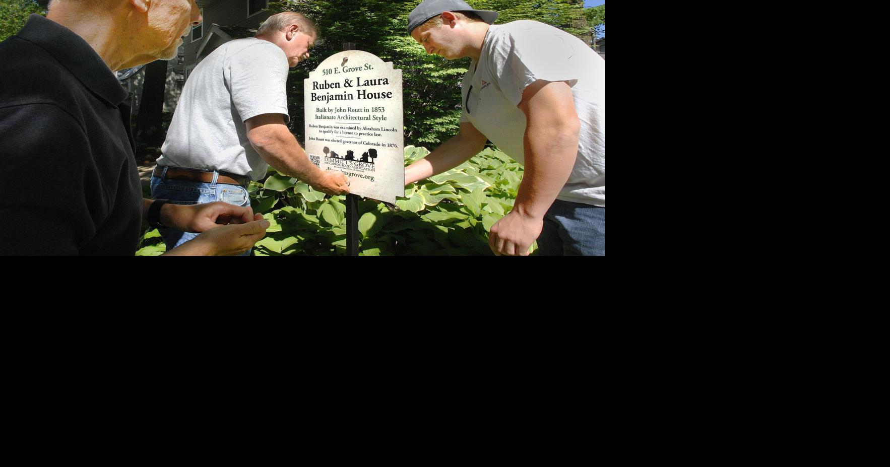 Dimmitt's Grove residents sharing their homes' history