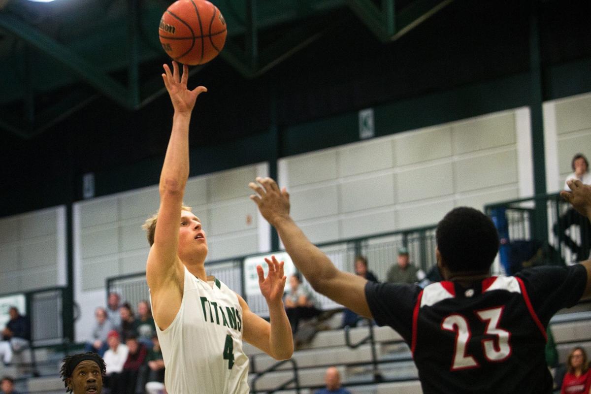 Illinois Wesleyan Loses Freshman Point Guard Luke Yoder To Broken