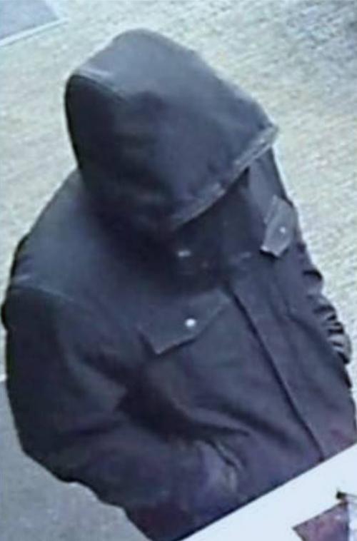 Suspect Gets Nickname Business Bandit Wanted In Seven Bloomington Armed Robberies Local Crime Courts Pantagraph Com