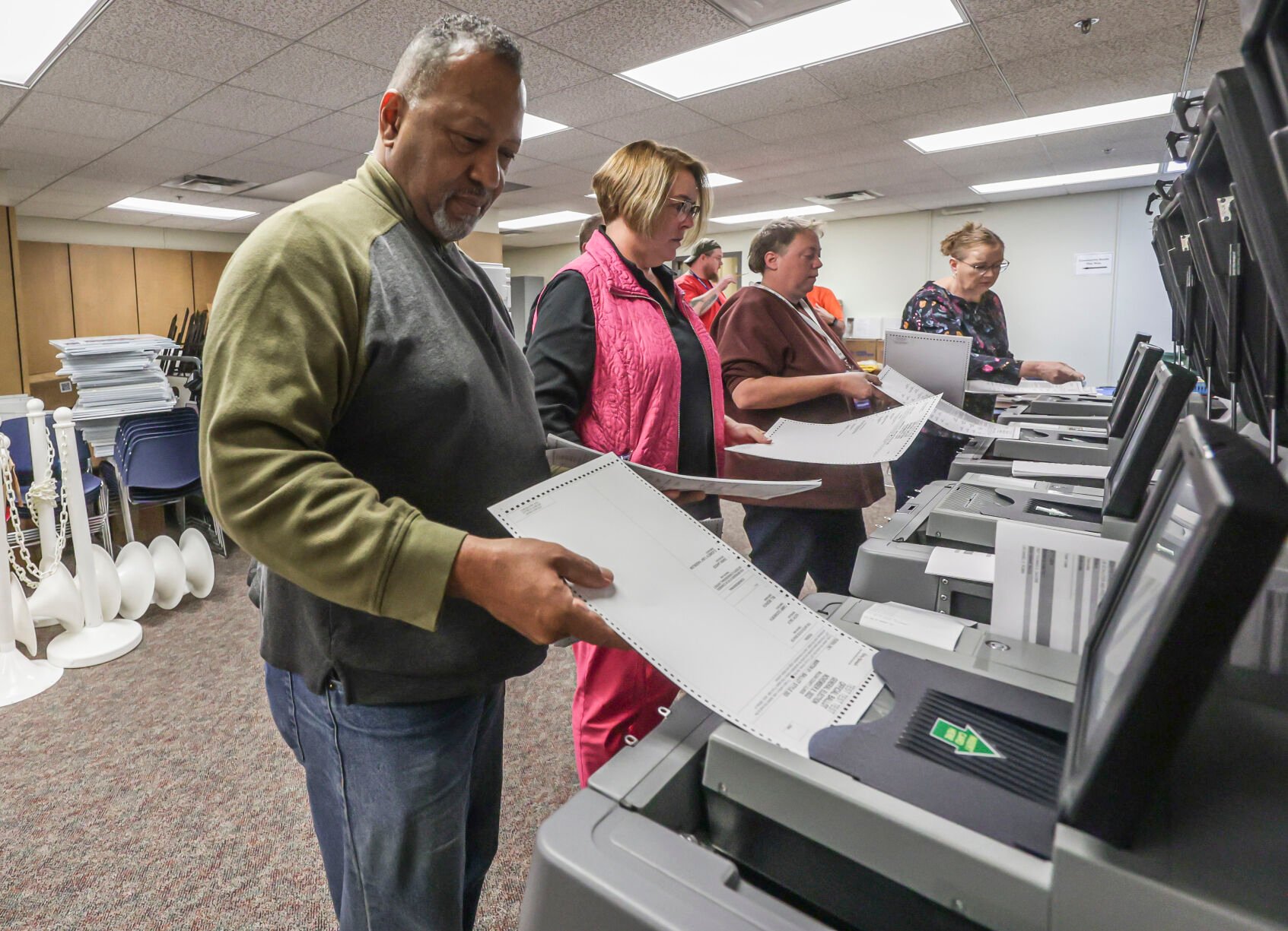 McLean County tests voting equipment ahead of Election Day