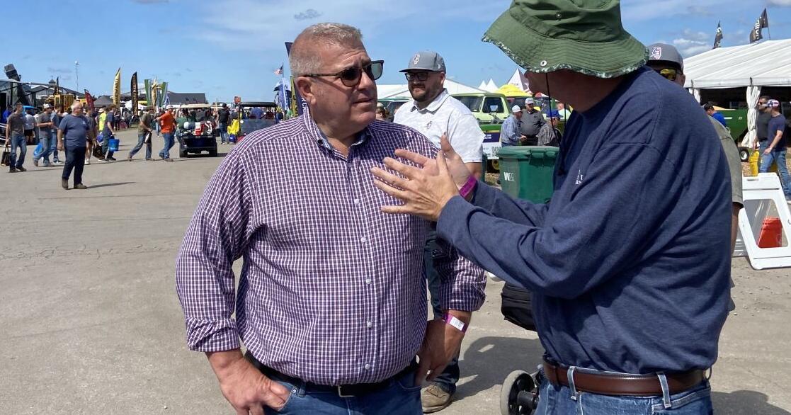 Former Rep Darren Bailey “considering” another run for governor in 2026