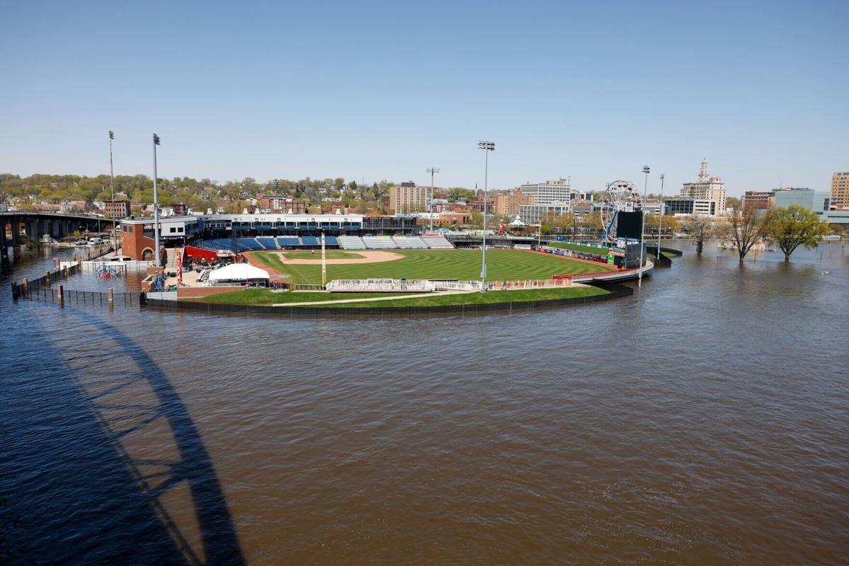 Quad Cities River Bandits, flooded out of ballpark, playing 40 of