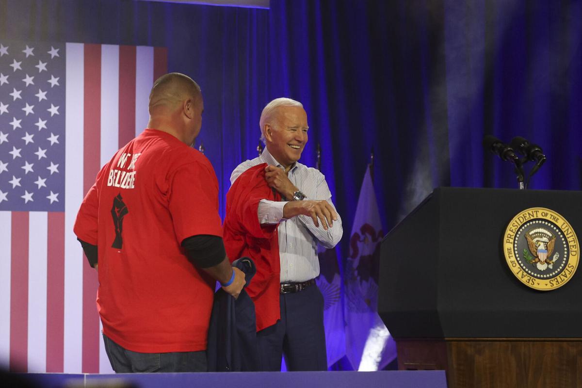  Funny US Flag Joe Biden Tell Hunter He Forgot To Pick