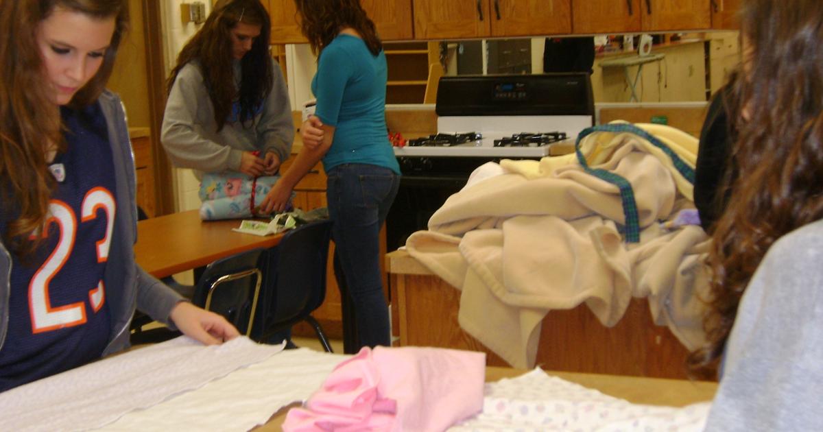 GCMS High School students help others