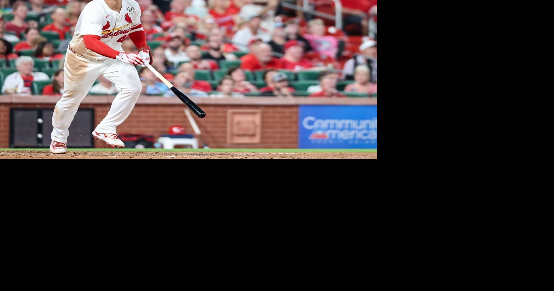 Battling injury, Willson Contreras hopes for on-field finish to season