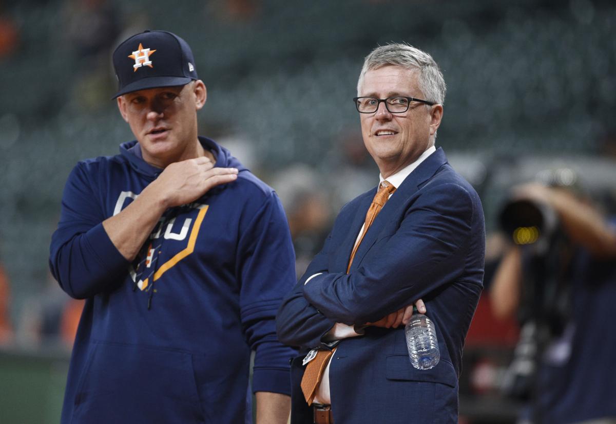 Hinch, GM fired for Astros sign stealing after MLB bans pair