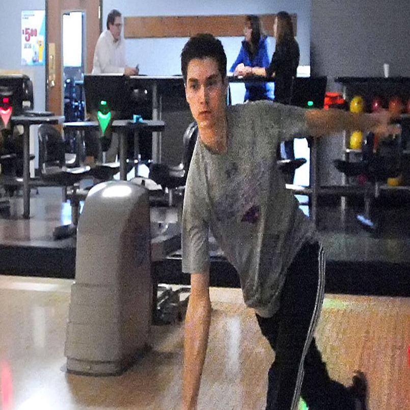 High Marks In Class On Lanes For Nchs Mailloux Recreation Sports Pantagraph Com