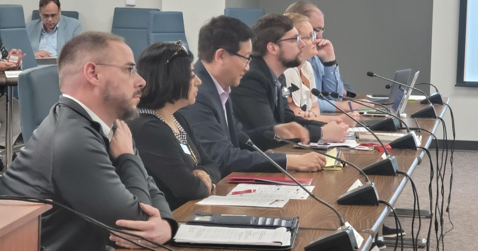Bloomington City Council identifies barriers, next steps to expand housing - Vimarsana News