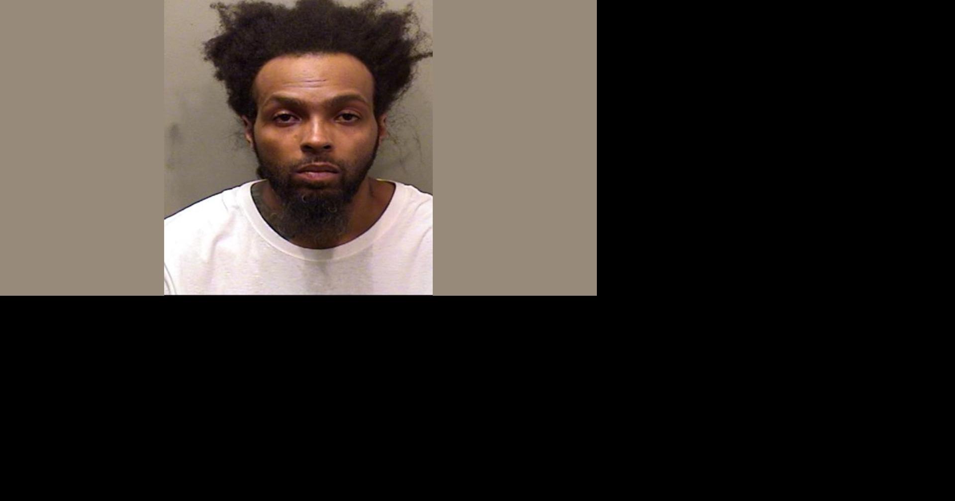 Bloomington man gets 2 years in prison on fleeing charge