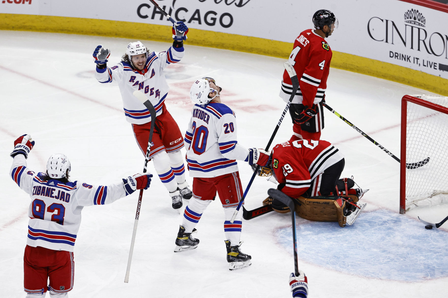 Khaira stretched off as Blackhawks lose to red-hot Rangers