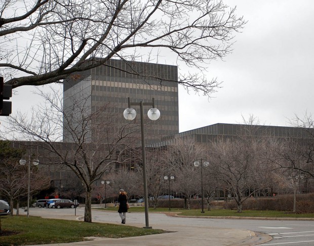 State Farm rebounds in 2009, posts 777M profit Local State Farm rebounds in 2009, posts 777M profit Local