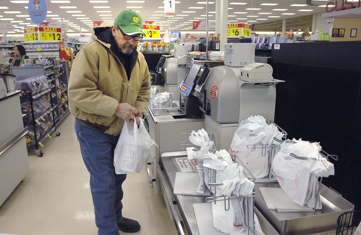 Schnucks to stop selling tobacco products next year
