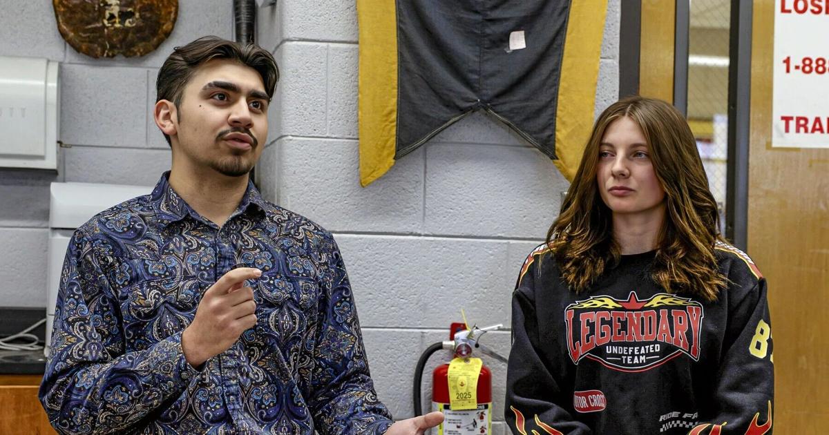 Pontiac students draft Illinois bill to create vape disposal system