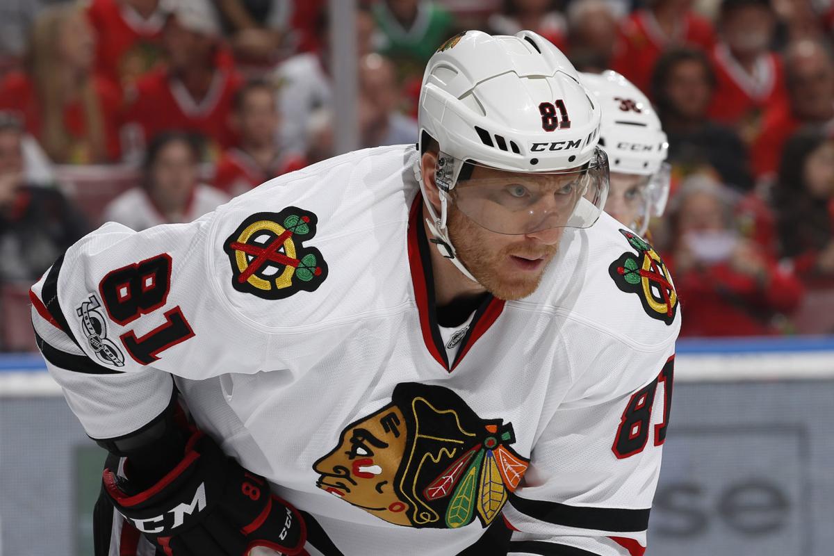 blackhawks hossa reportedly retiring