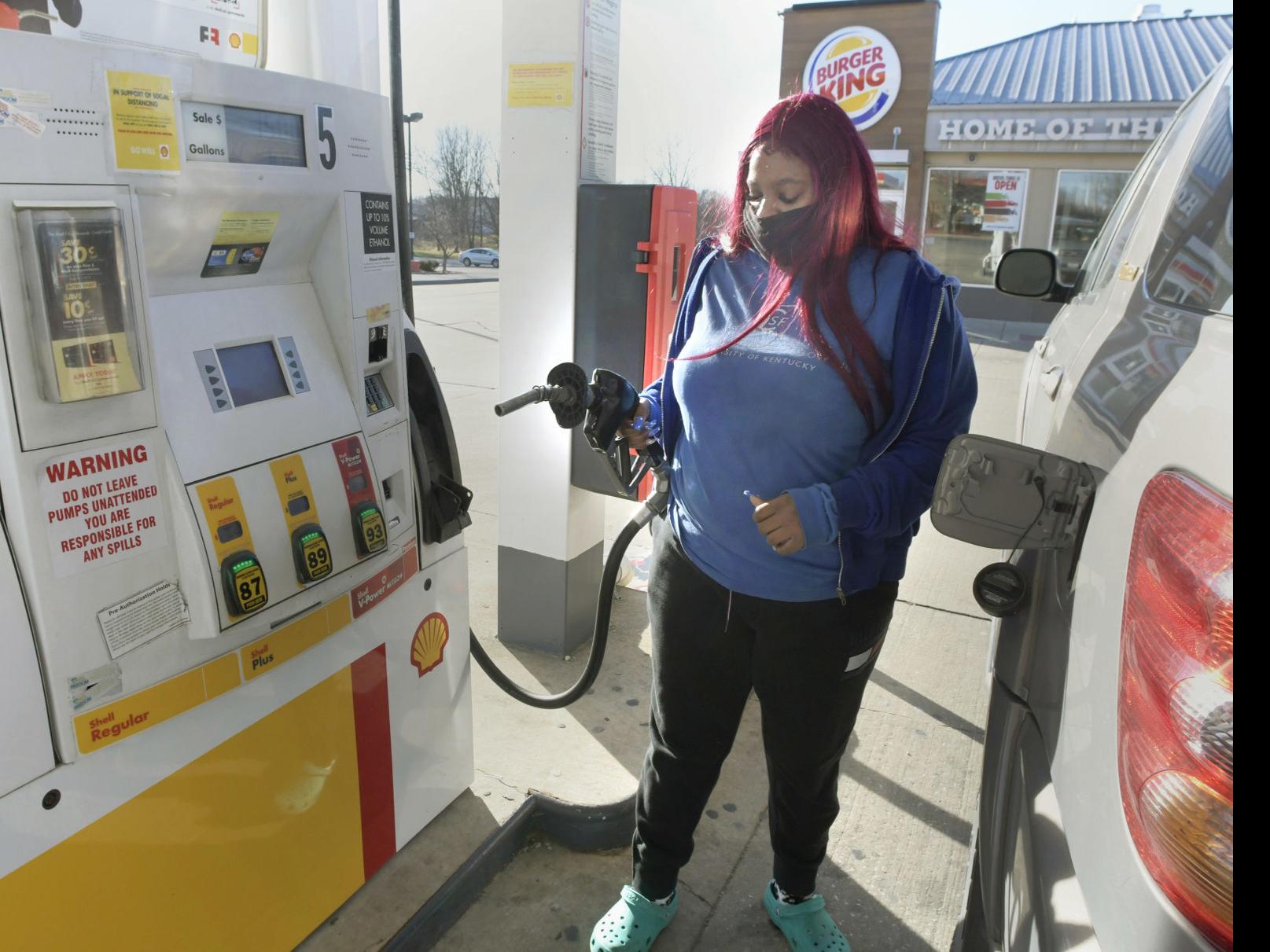 Watch Now Bloomington Normal Gas Prices Climb Slightly Local Business Pantagraph Com