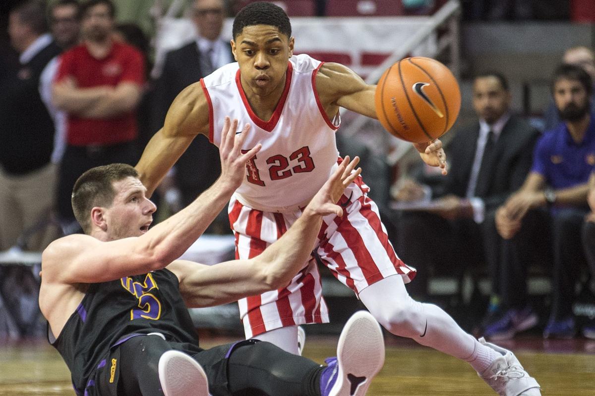 Isu Basketball To Open Challenging Schedule At Home Illinois