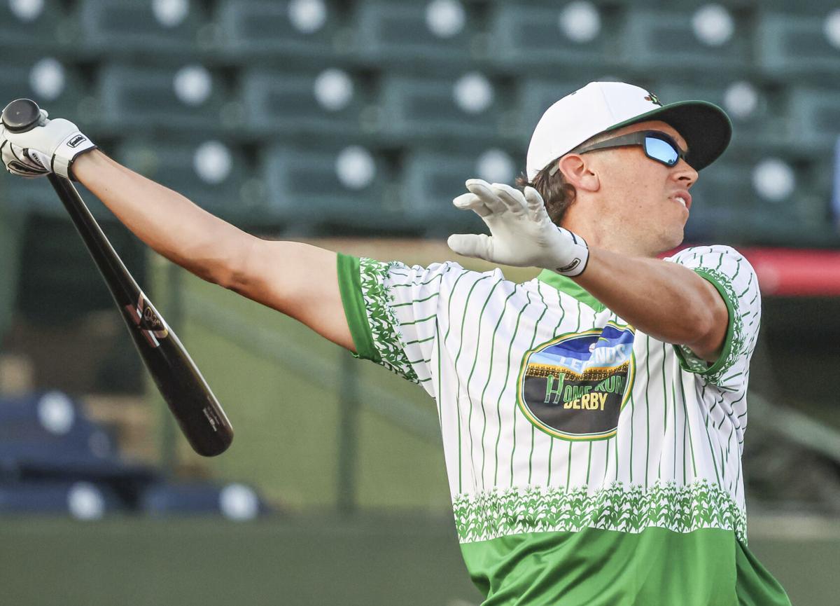 Former Cubs outfielder Tyler Colvin edges Peyton Dillingham in Home Run  Derby