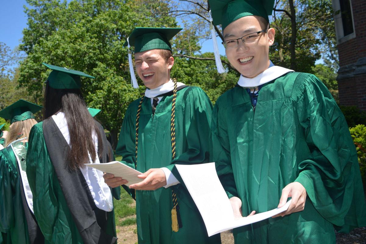 Illinois Wesleyan graduates look to future, remember past Local News