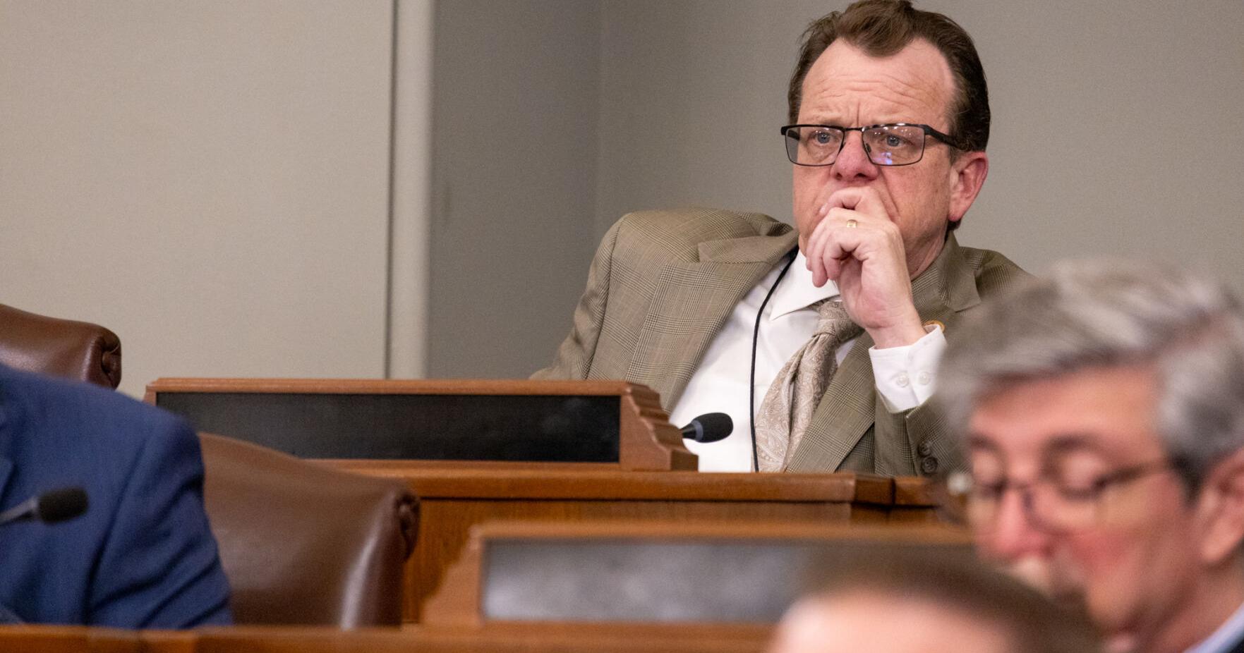 Transmission line monopoly back on agenda at Statehouse after Pritzker's veto - Vimarsana News