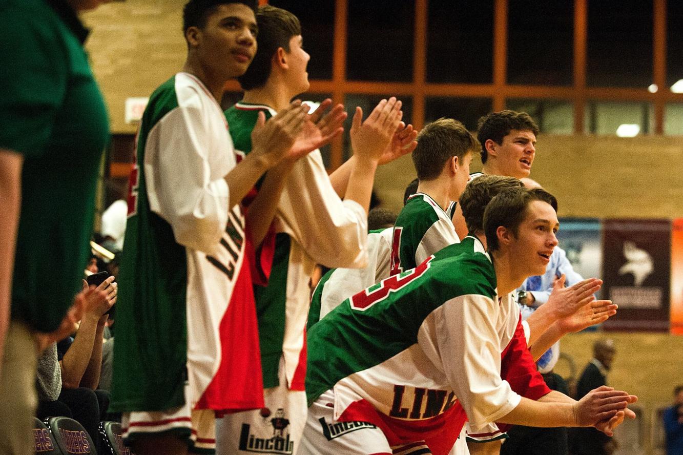Lincoln High School basketball slips past Danville for 3A regional