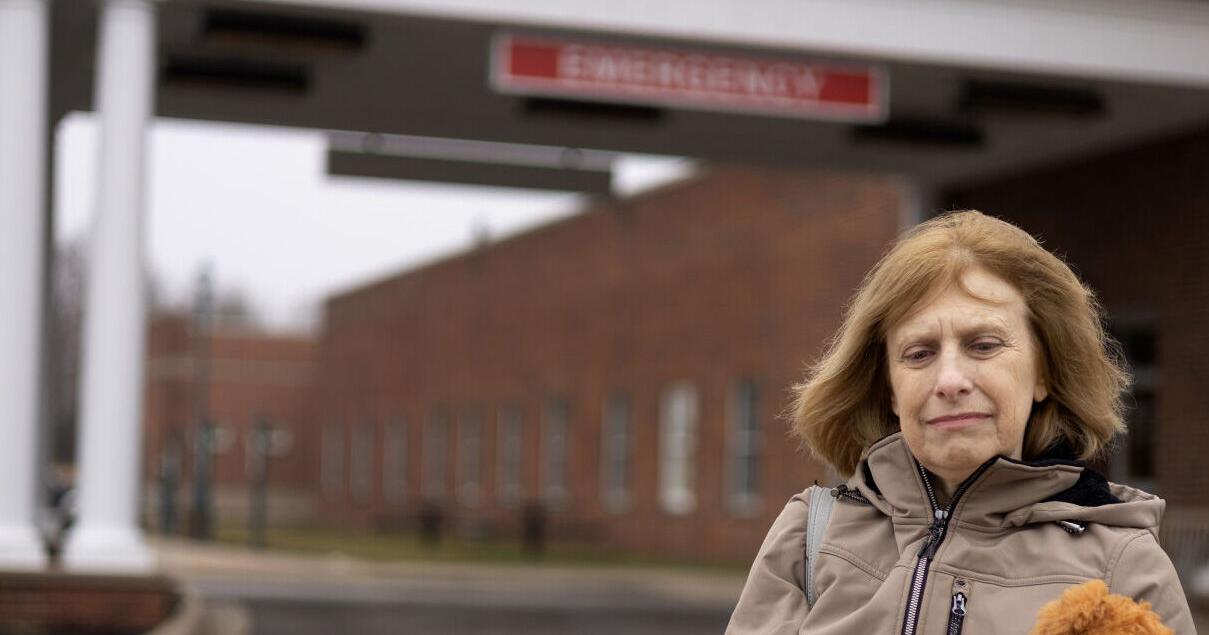 After federal cuts, Illinois rape crisis centers ask state for help: 'It's essential that services be there' - Vimarsana News