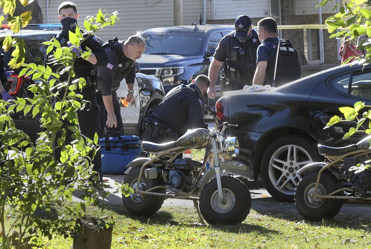 Coroner Identifies Bloomington Man Killed In Shooting Local Crime Courts Pantagraph Com