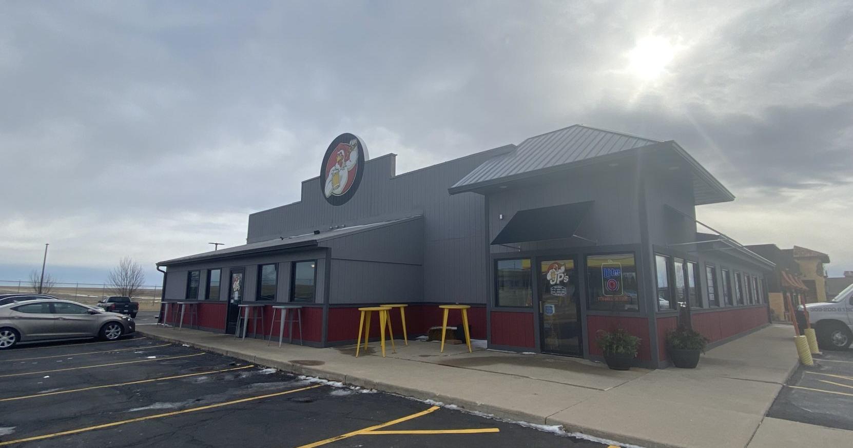 Eats of the Week: JP's Wheel & Alehouse a go-to for chicken and pizza