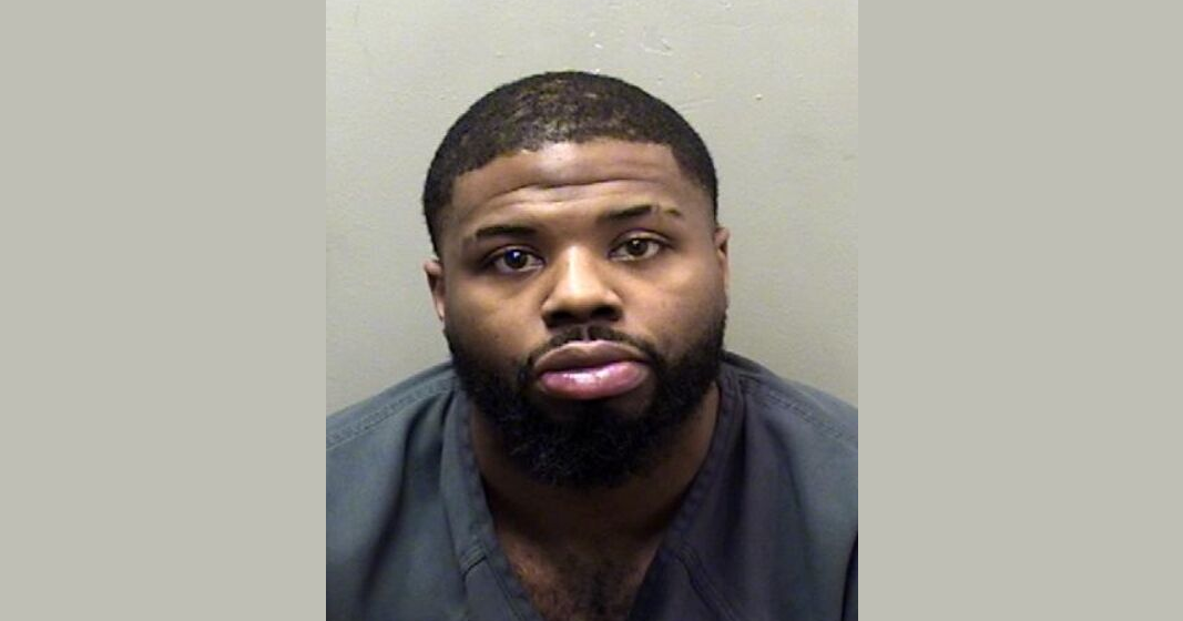 Bloomington man pleads guilty to strangulation charge caught on ...