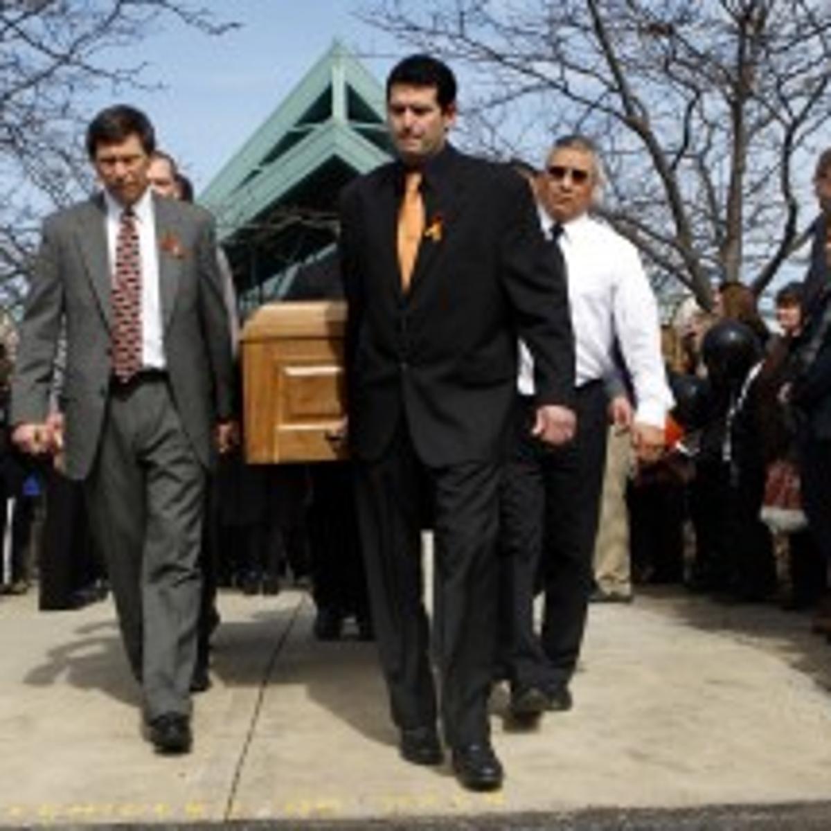 Hundreds At Funeral For Mich High School Player High School