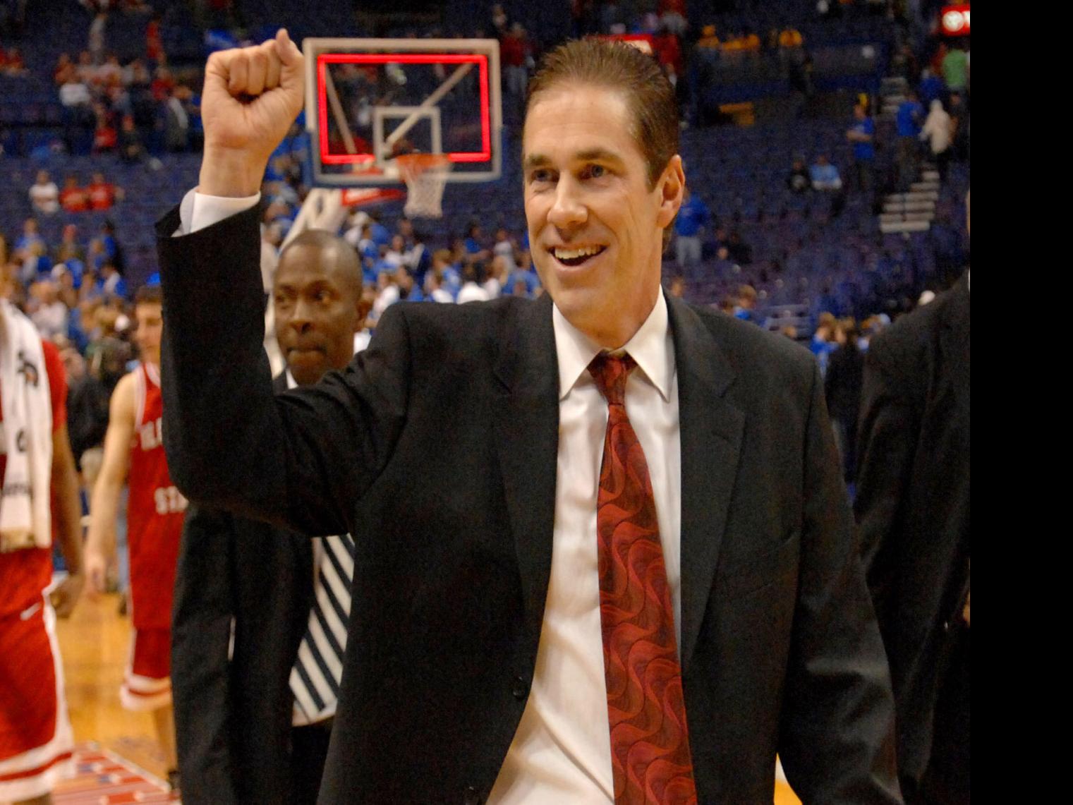 Brown Resigns At Smu Ex Isu Coach Jankovich To Take Over Men S