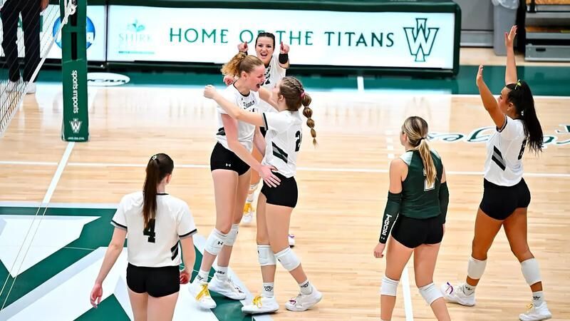 Whitaker and Palmer Power Titans Past Wittenberg in Four