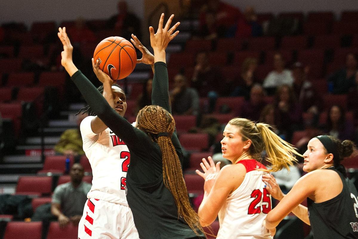 Illinois State Women S Basketball Travels To Evansville In Quest