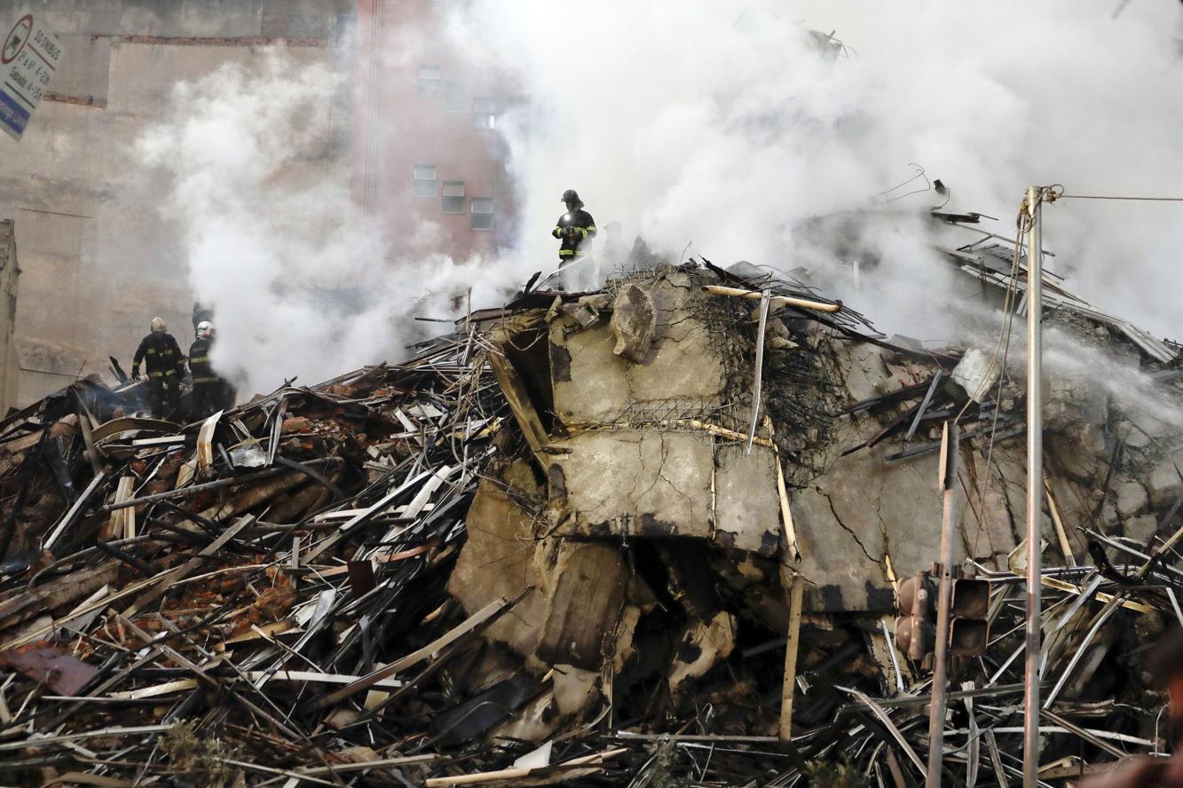 Photos At least one dead after burning highrise collapses in Brazil
