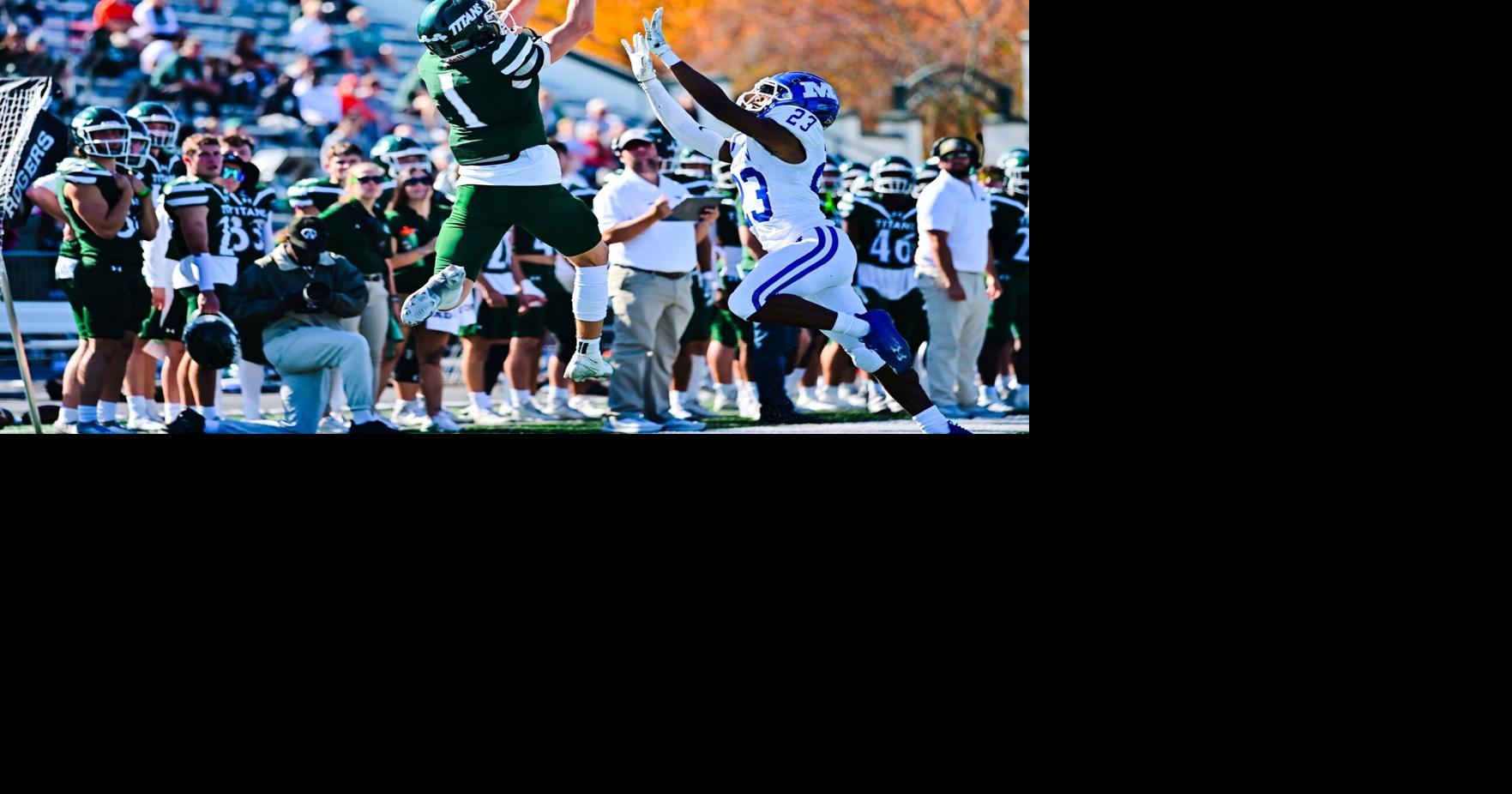 Illinois Wesleyan football blows out Millikin