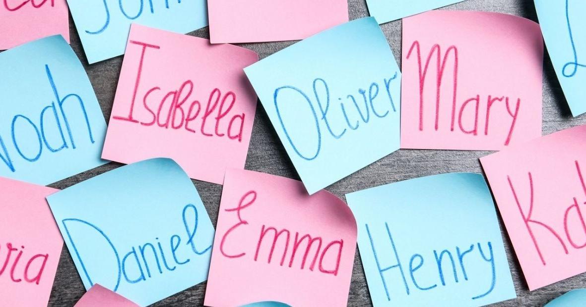 Flick Fact: Are today's most popular baby names in Illinois totally different from just 20 years ago?
