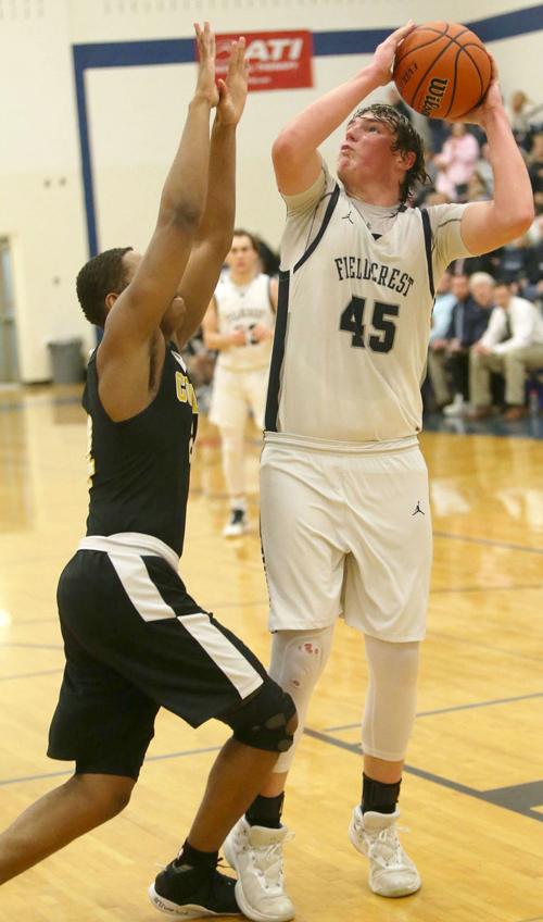 Fieldcrest Goes Down Fighting Sports Pantagraph Com