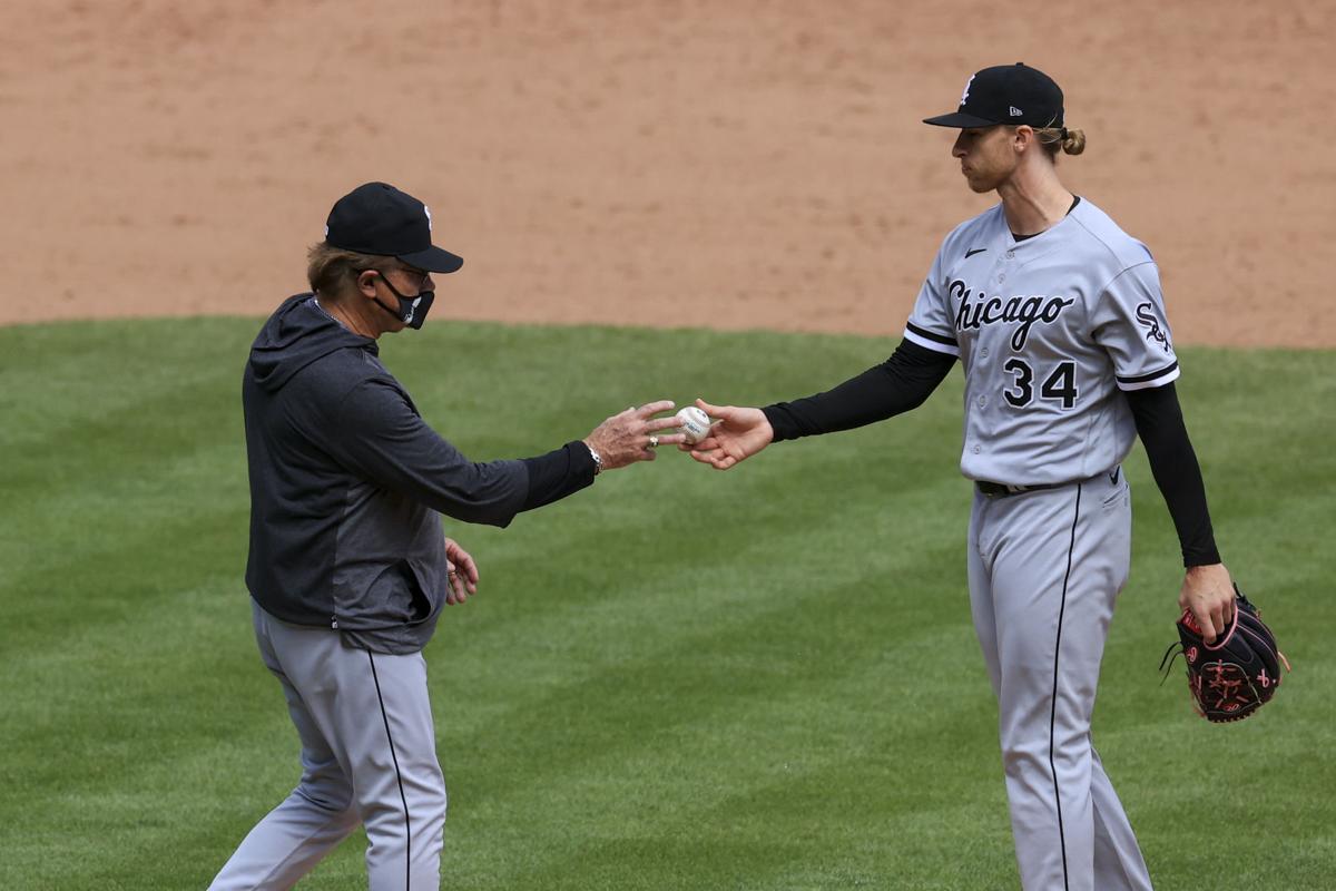 Tony La Russa on 10th-inning runner at 2nd base in White Sox loss vs. Reds:  'Now I know