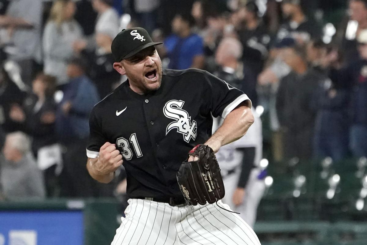 Column: Liam Hendriks' return offers the Chicago White Sox a brief reprieve  from nonstop fan angst